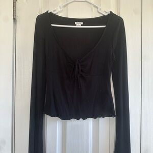 Kimchi Blue Black Long-Sleeve Tie-Front Scoop Top